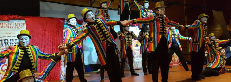 Die Traumtänzer des Carneval Club Besse mit ihrem Tanz "Manege frei"